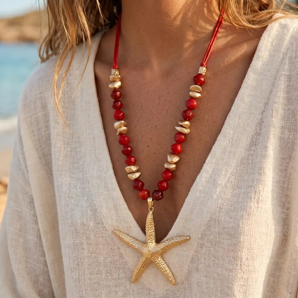 Collar Largo Rojo Con Estrella