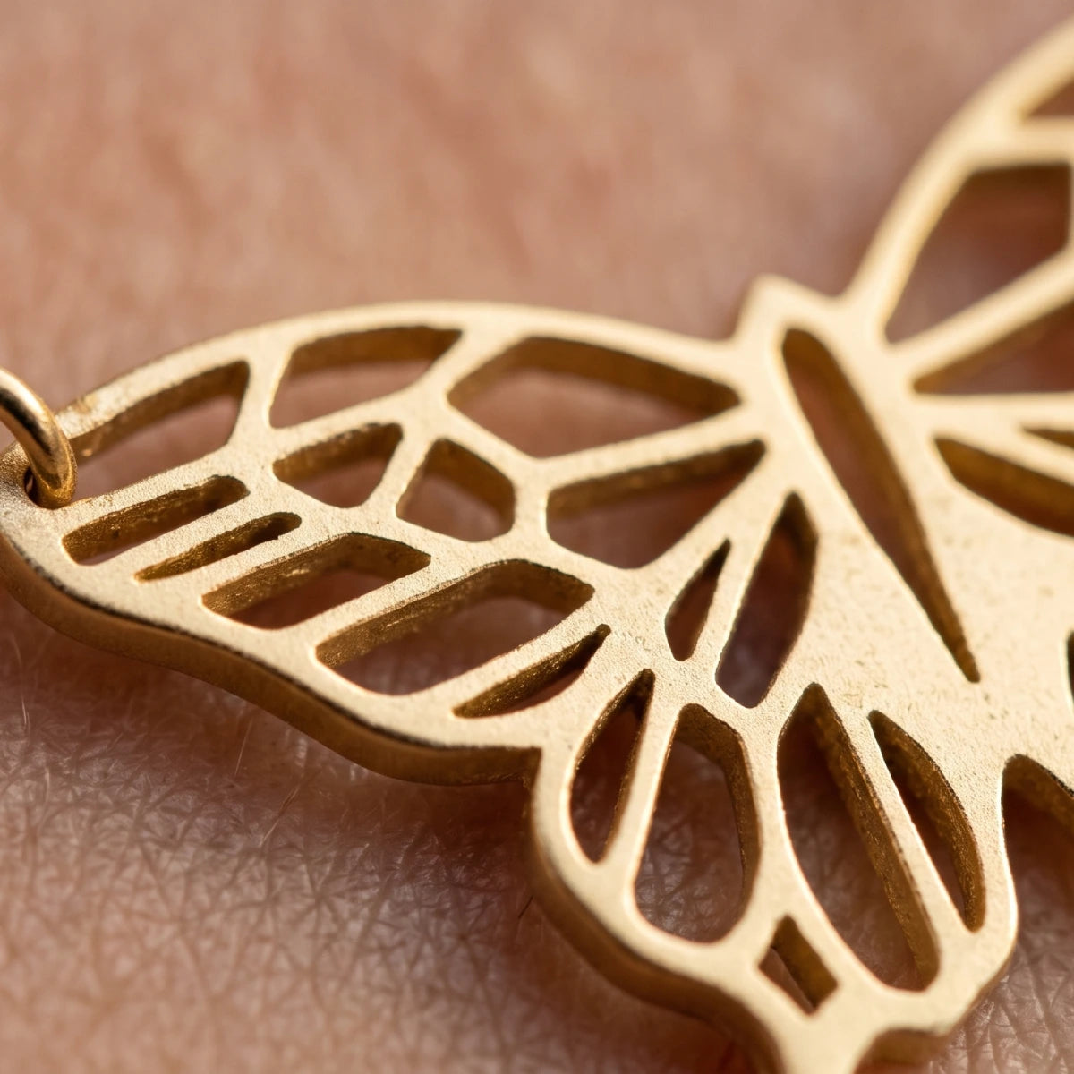 Collar Dorado Mariposa