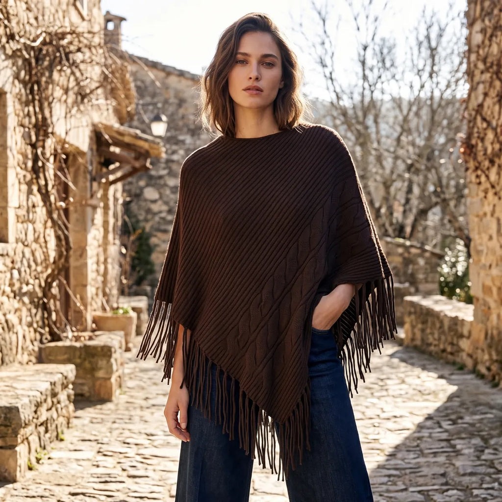 Poncho Marrón Con Flecos