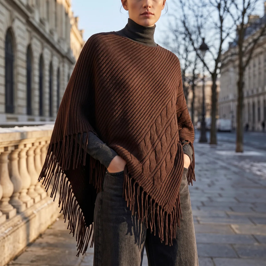 Poncho Marrón Con Flecos