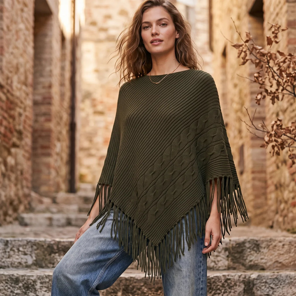 Poncho Verde Con Flecos